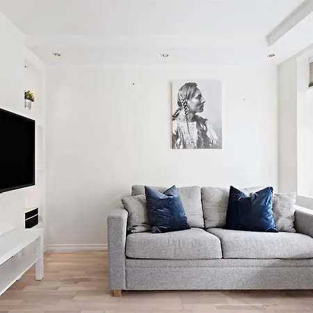 Daire Modern In Quiet Area, Minutes From Center Bergen